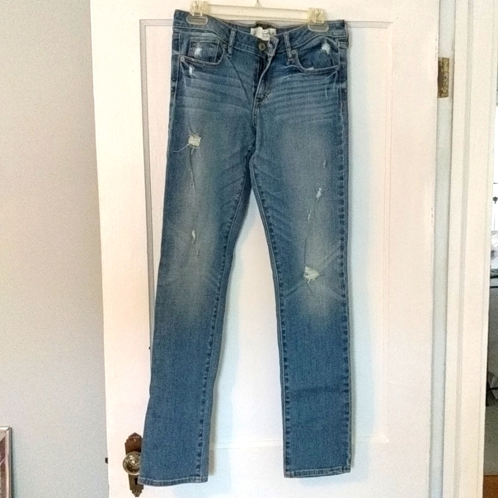 Abercrombie & Fitch Distressed/ripped Style Jeans. New with Tags. Size: 6